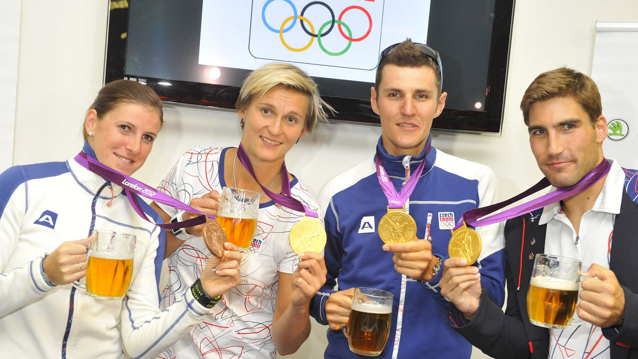 Olympijt medailist Hejnov, potkov, Kulhav a Svoboda