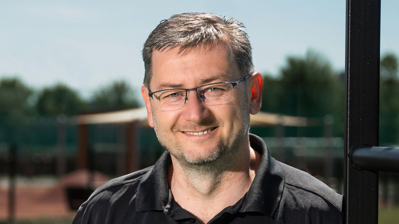 Jan Wolf, prim�tor Karvin�