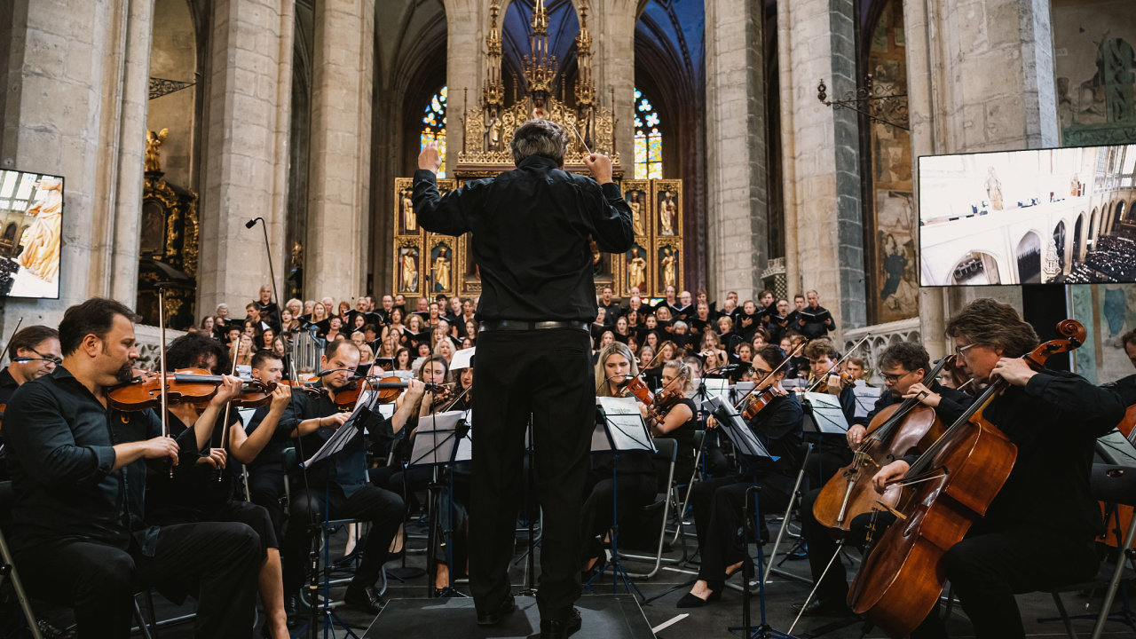 Koncert Kingdom Come: Deliverance 2 v chr�mu svat� Barbory