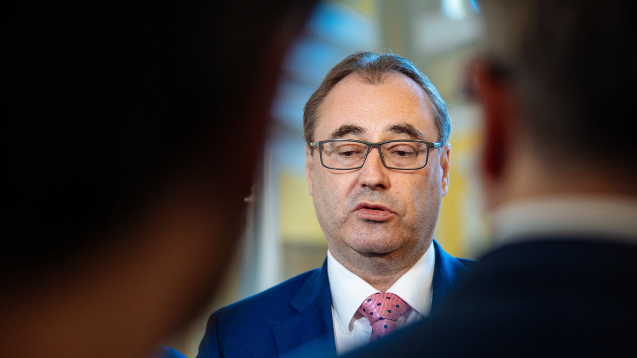 Boris ��astn�, motoristick� ministr pro sport, zdrav� a prevenci