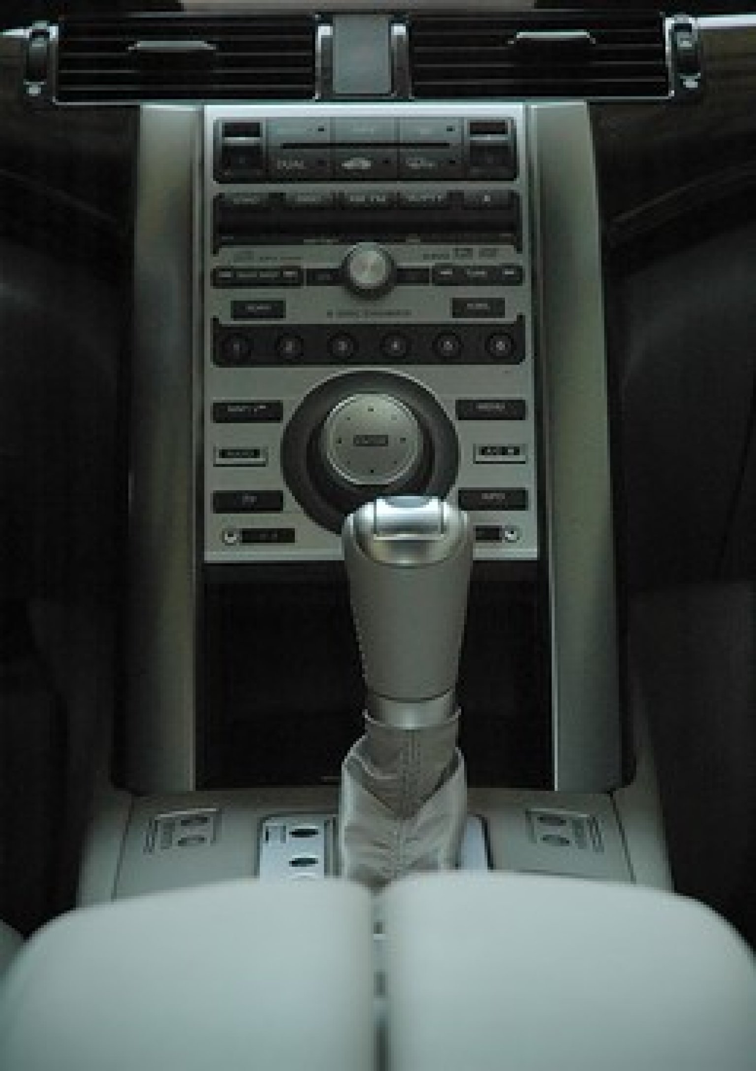961320343_honda_legend_21_259x367_.jpg