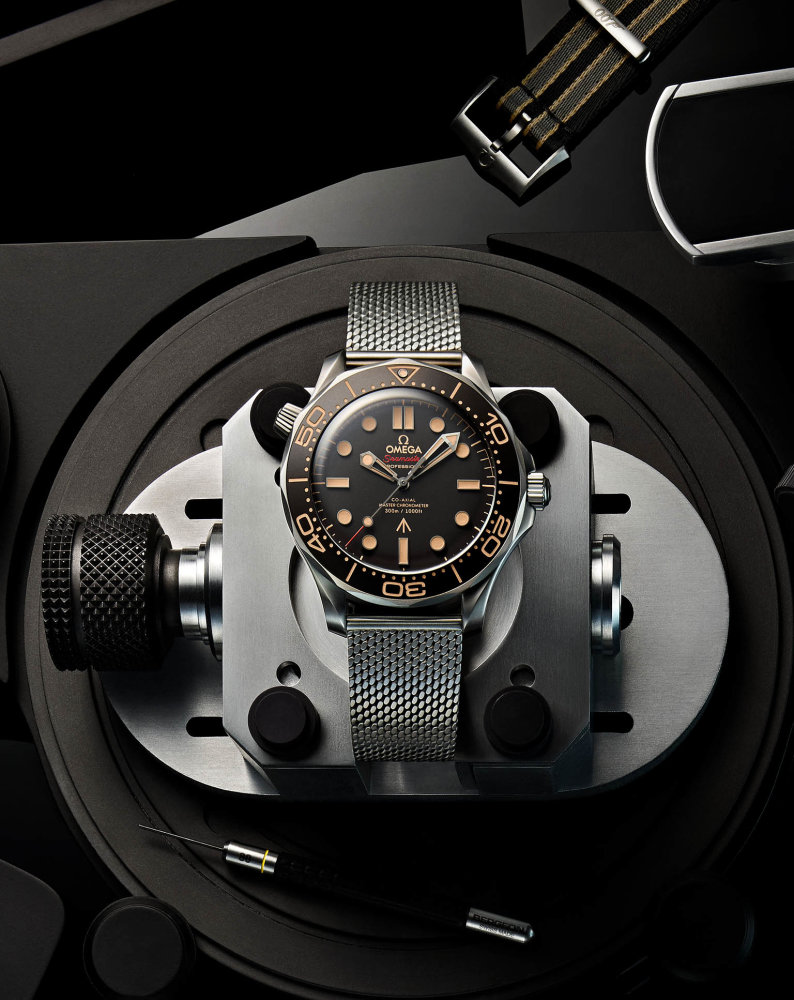 Hodinky pro Bonda: Omega Seamaster Diver 300M 007