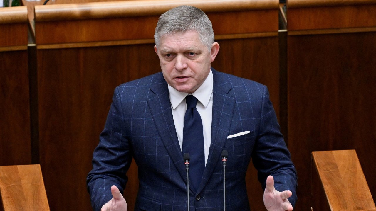 Tlenn vldn koalice slovenskho premira Roberta Fica se dohodla na novm perozdlen kesel v kabinetu.