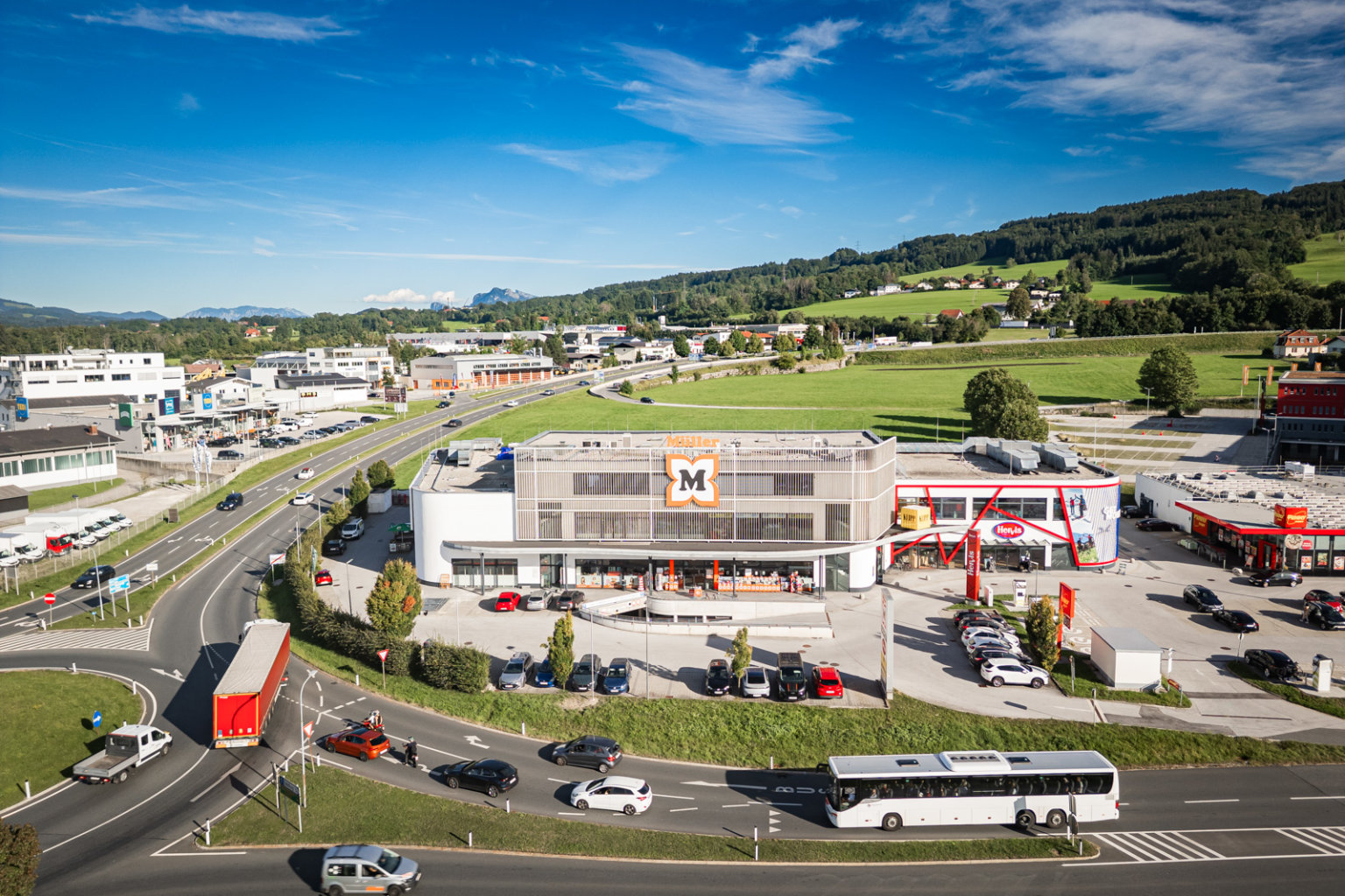 Retail park Eugendorf