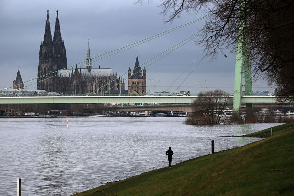 Kol&iacute;n nad R&yacute;nem