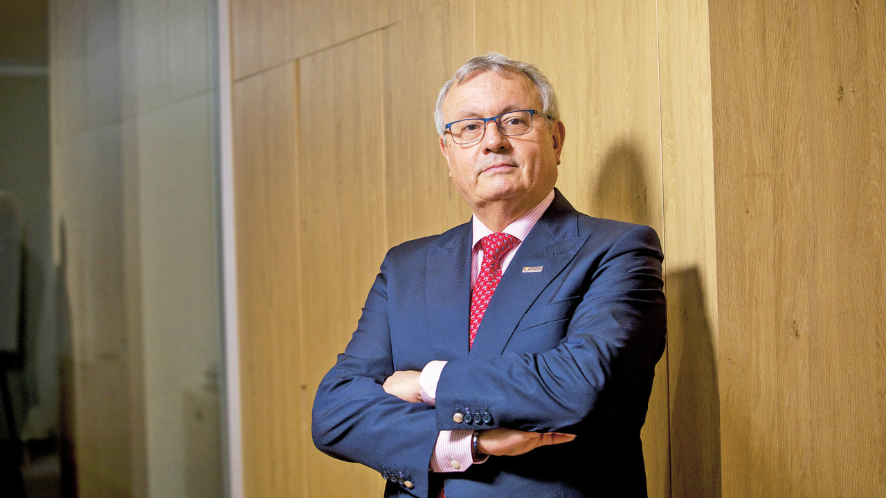 Prezident Hospodáøské komory Vladimír Dlouhý