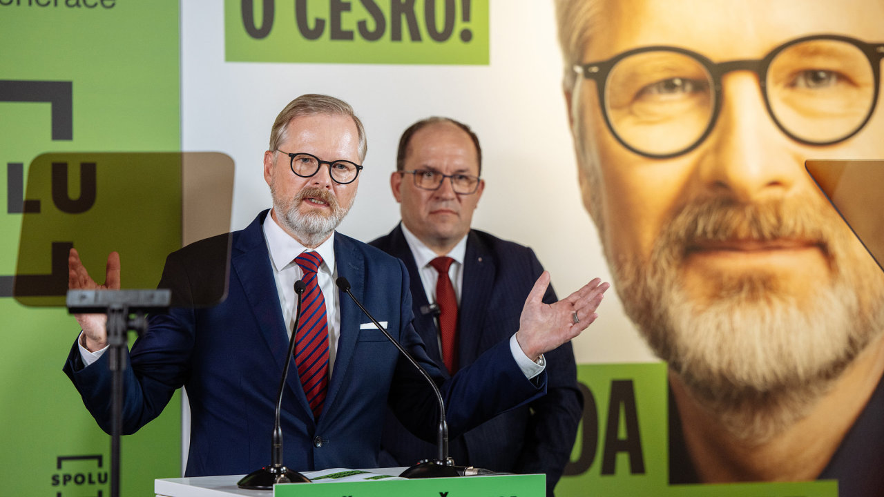 Fiala napodobuje Klausovu výzvu z devadesátek. Opravdu se vyplatí odevzdat hlas nejsilnějším?