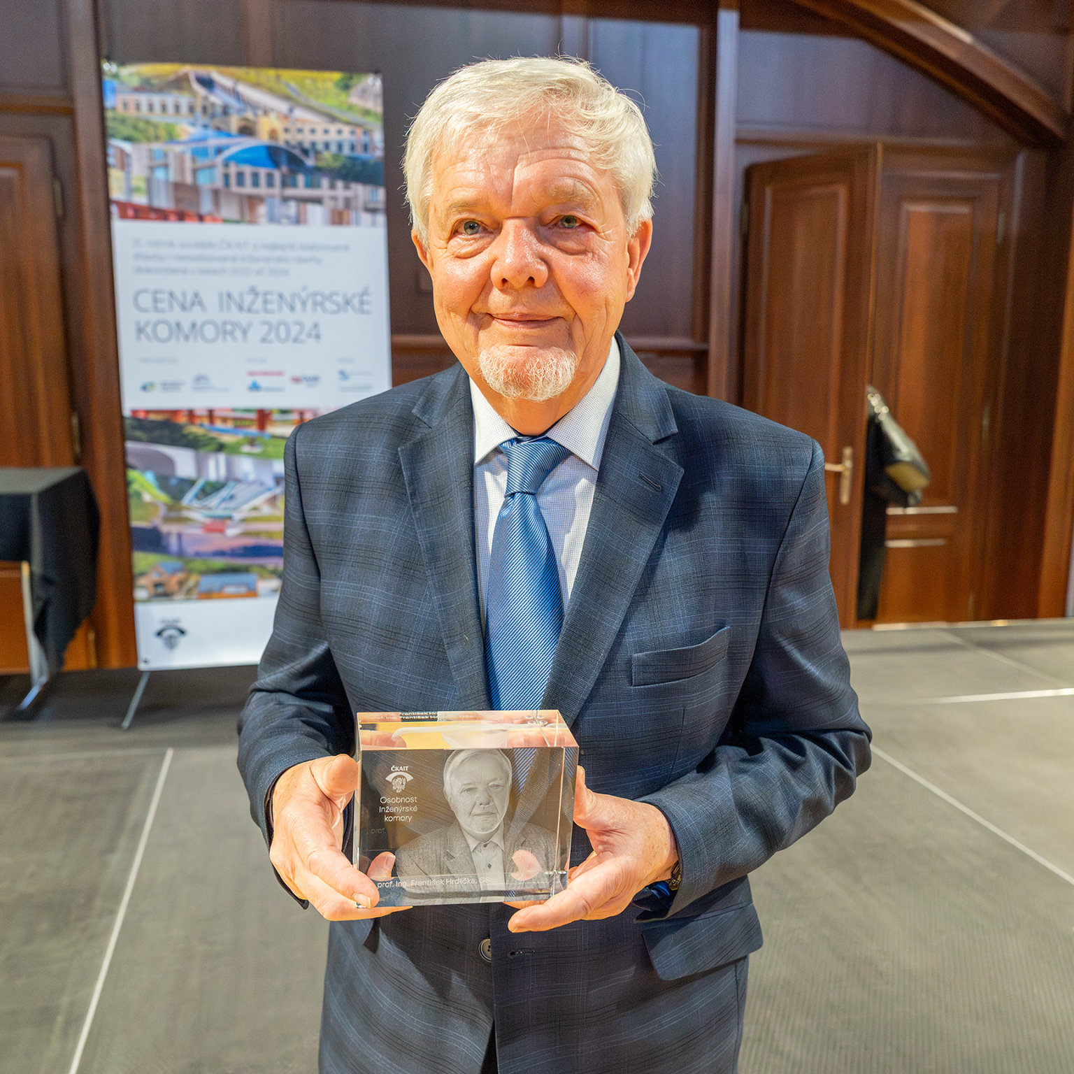 prof. Ing. František Hrdlička, CSc., přední odborník na energetiku (Foto: ČKAIT) prof. Ing. František Hrdlička, CSc., přední odborník na energetiku