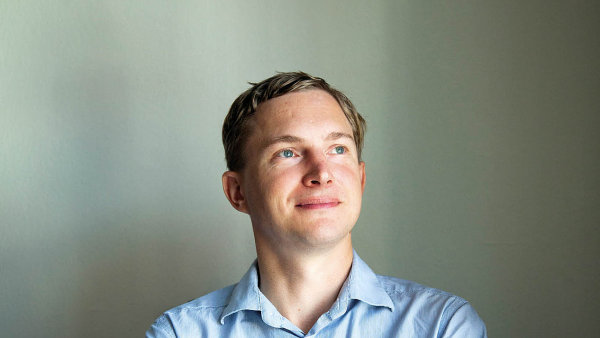 Daniel Bartoň