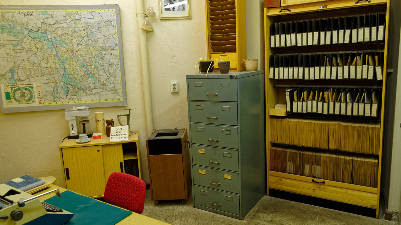 Muzeum vchodonmeck tajn policie Stasi v Lipsku.