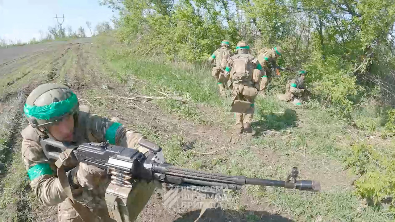 Ukrajinská brigáda rychlé reakce u Bachmutu.