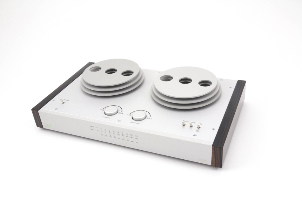 EAT E-Glo Phono Stage EAT E-Glo Phono Stage