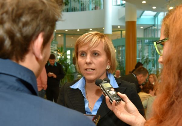 Jana Vildumetzov&aacute; se stane novou hejtmankou v Karlovarsk&eacute;m kraji.