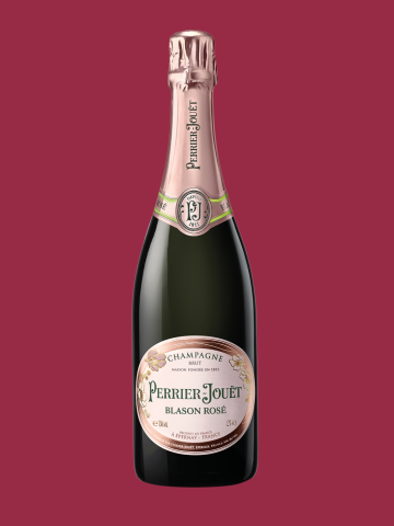 Růžové šampaňské Blason Rosé slavné značky Perrier‑Jouët voní po granátovém jablku, červených bobulích a pomeranči. Aroma doplňují jemné květinové tóny a vůně máslové briošky.
