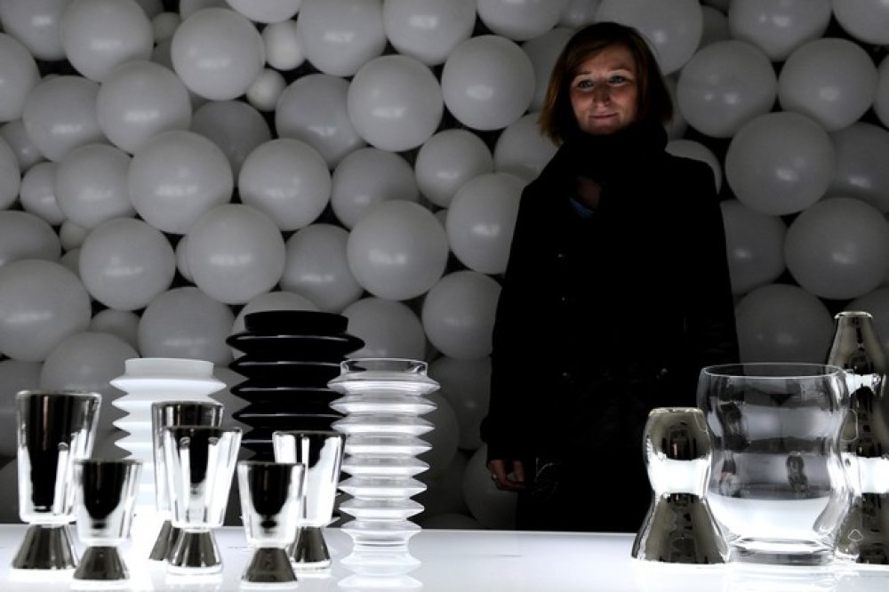 designblok Skleněné objekty Silver bullet od autora Leoše Smejkala.