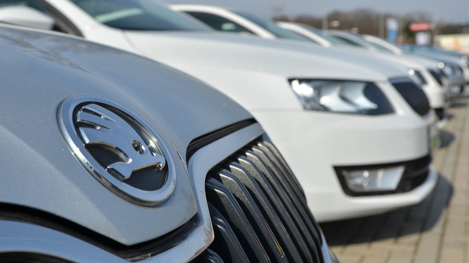 Škoda Auto zvažuje, jak majitelùm vozù nahradit újmu z emisní aféry.