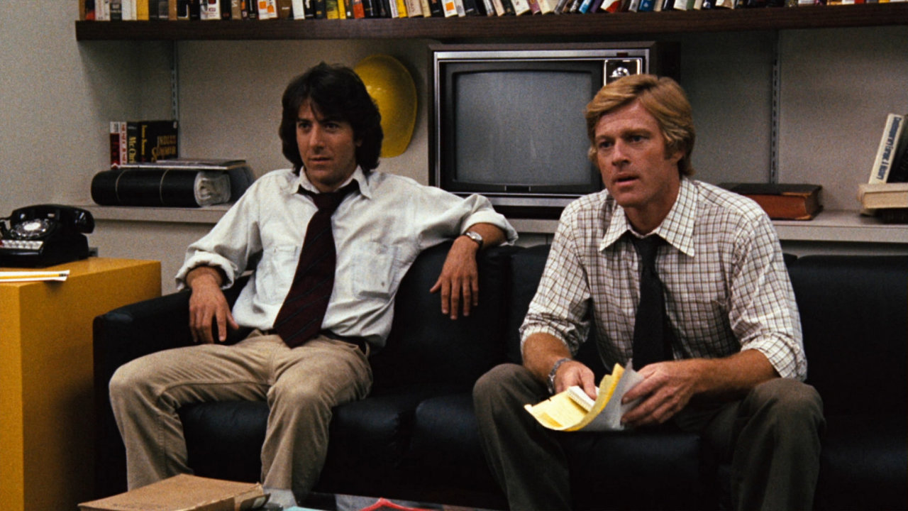 Dustin Hoffman a Robert Redford v roli novináøù Woodwarda a Bernsteina.