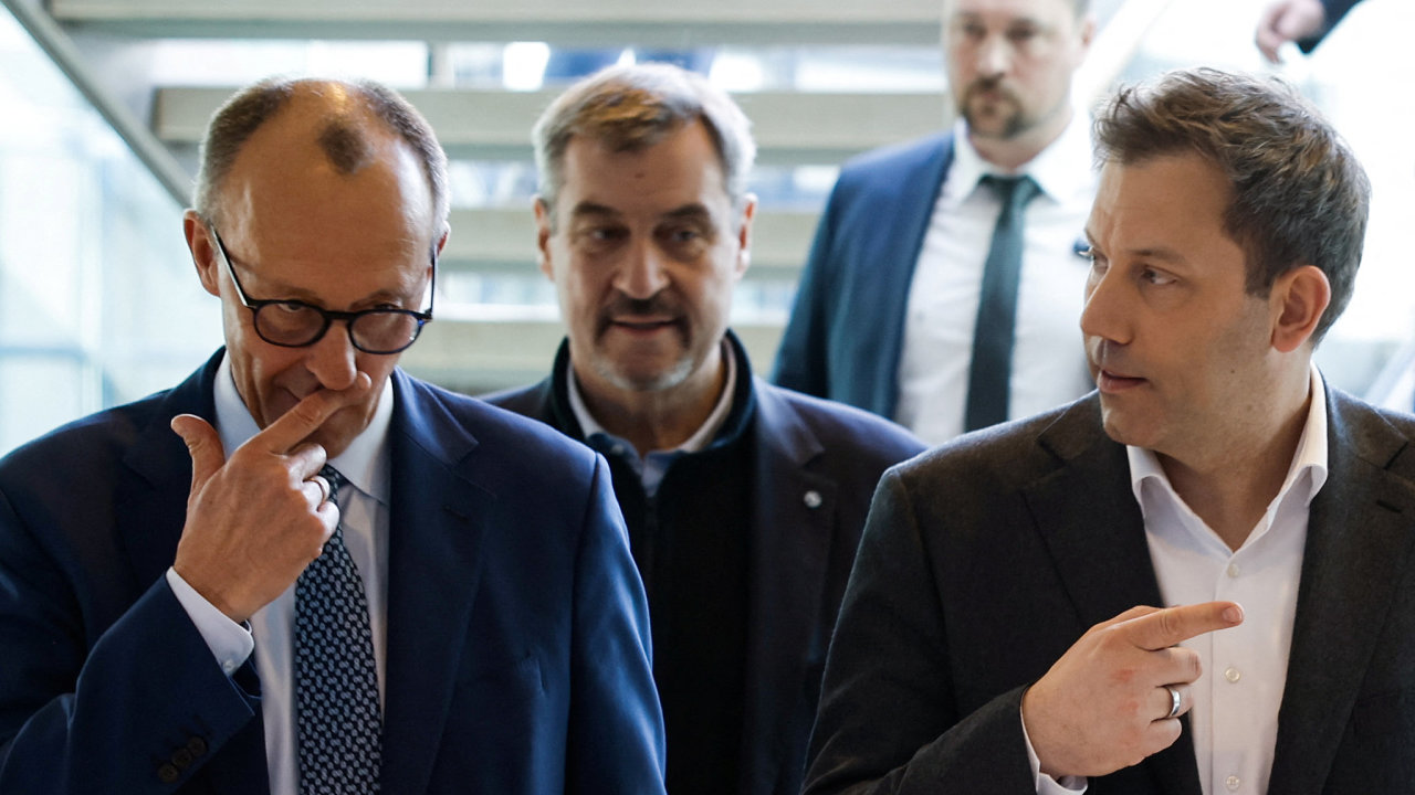 Nmeck konzervativn unie CDU/CSU a sociln demokracie (SPD) se dohodly na koalin vld.