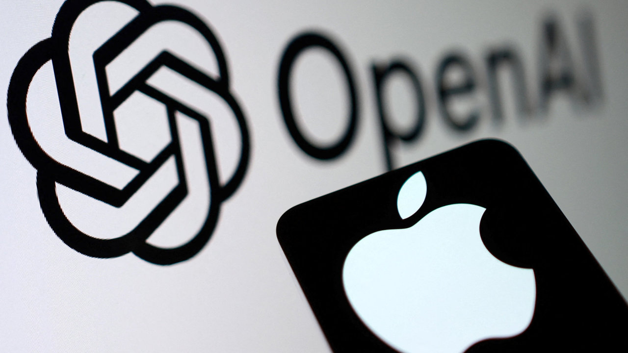 OpenAi, Apple