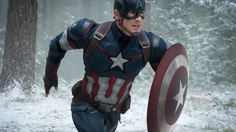 Druh dl Avengers se v eskch kinech hraje od tvrtka.