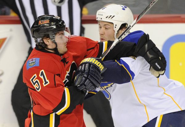 Roman Hor&aacute;k (vlevo) v souboji s Huskinsem. (Ilustrace)