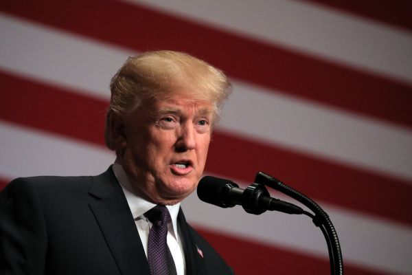 CB01 USA TRUMP 1218 11