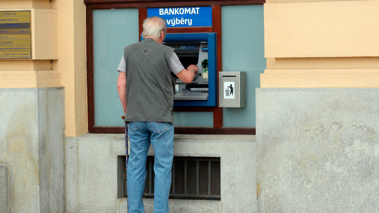 Výbìr z bankomatu byl souèástí rozsáhlého výzkumu bankovních sazeb s názvem Nejlepší banka 2019, který provedla agentura Datank a jehož vyhlašovatelem byly Hospodáøské noviny.
