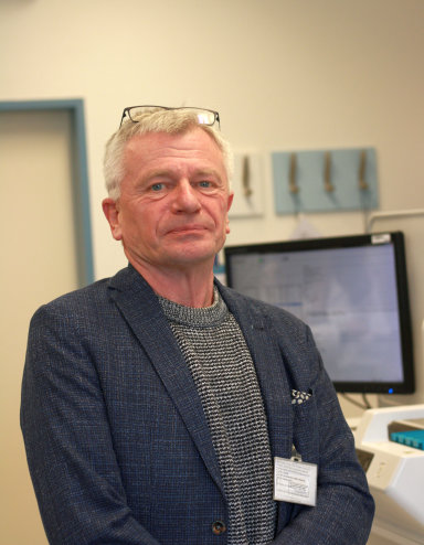 Petr Cetkovsk�, �editel �stavu hematologie a�krevn� transfuze