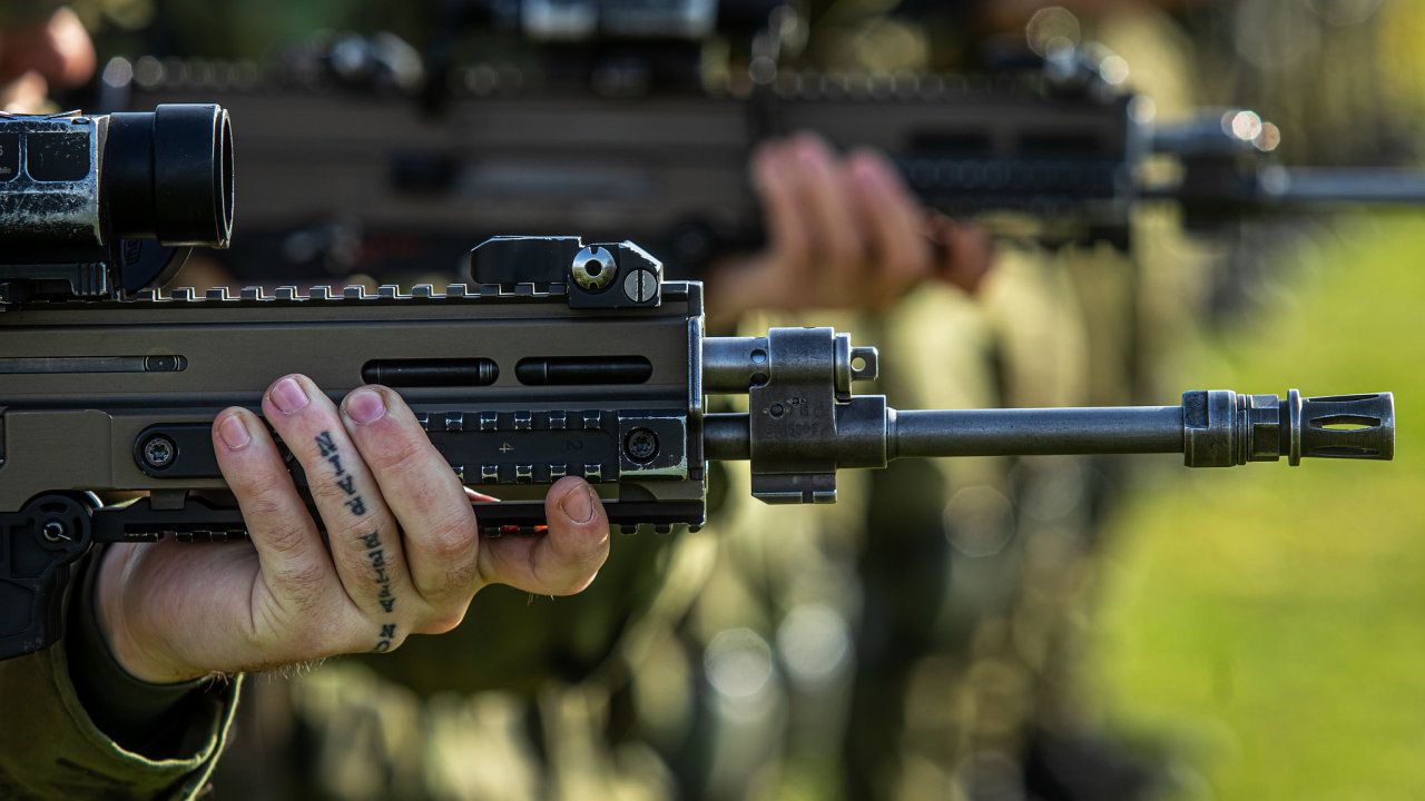 arm�da, v�cvik, pu�ka, Bren