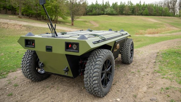 Pozemn� dron UGV HORNET od firmy LPP Holding