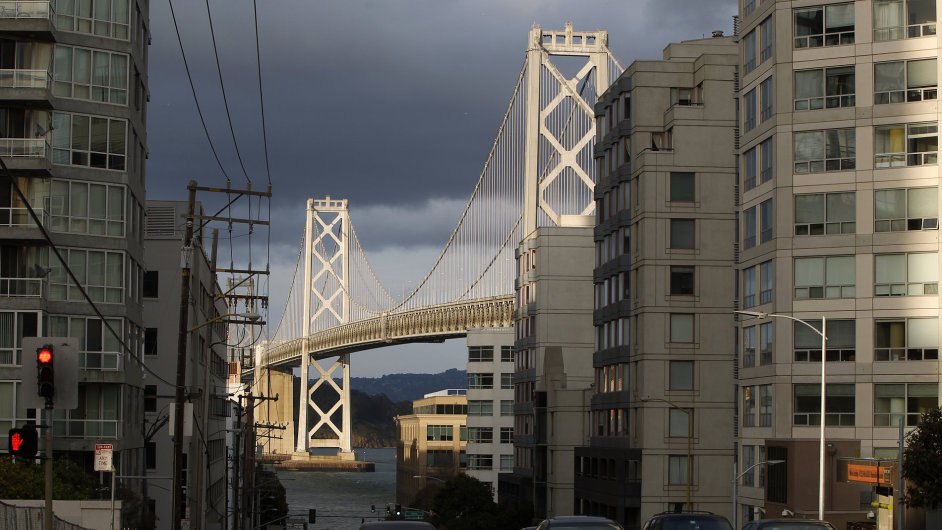 Rekonstruovan most Bay Bridge v San Francisku