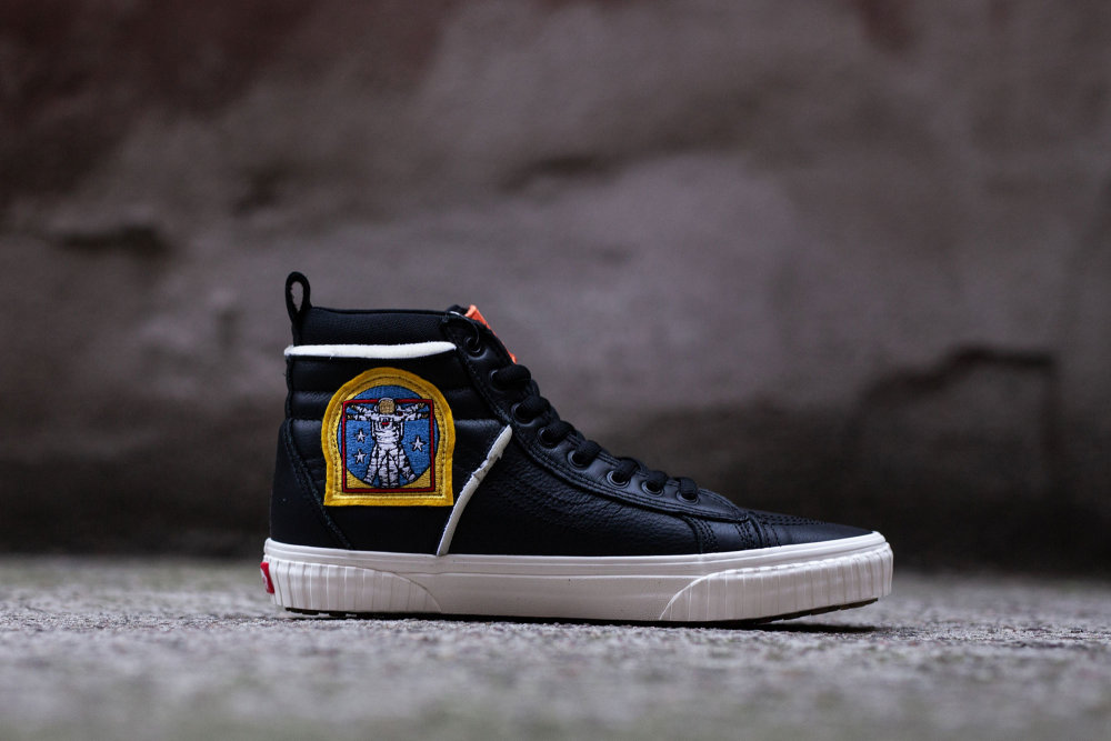 Z kolekce Vans x NASA Space Voyager