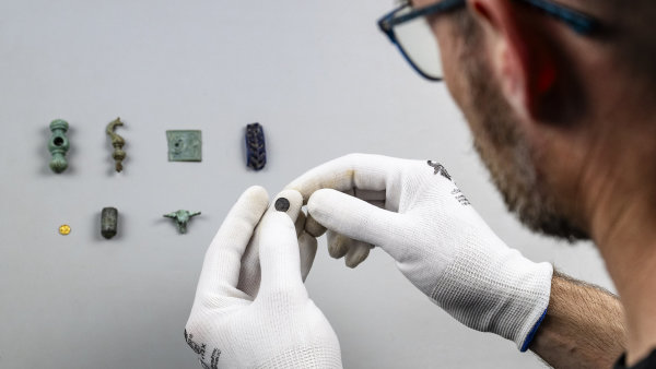 Archeologové objevili na Královéhradecku unikátní keltské sídliště. V Česku nemá obdoby, nálezy dokazují jeho napojení na Balt i Řím