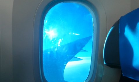 Polské aerolinky LOT představují na letech do evropských měst první Boeing 787 Dreamliner v Evropě. Polské aerolinky LOT představují na letech do evropských měst první Boeing 787 Dreamliner v Evropě.