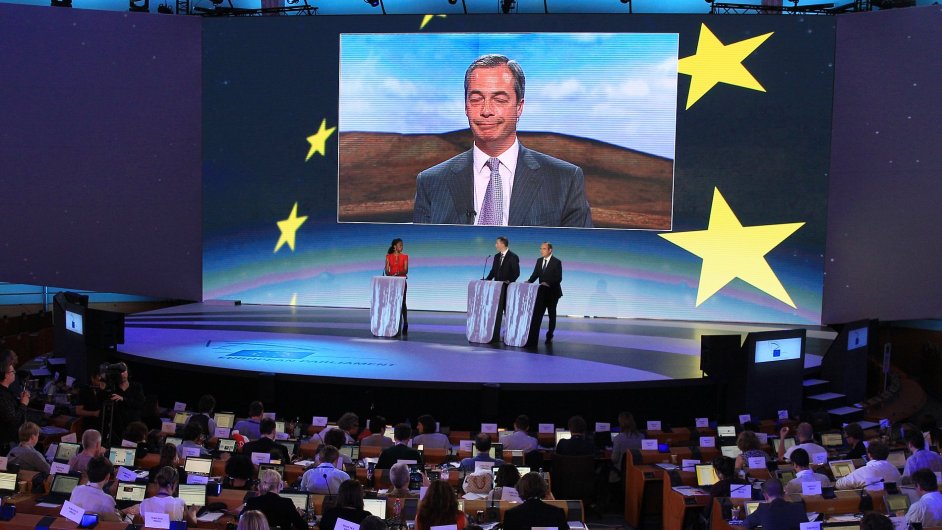 Z vystoupen eurokritika a fa UKIP Nigela Farage
