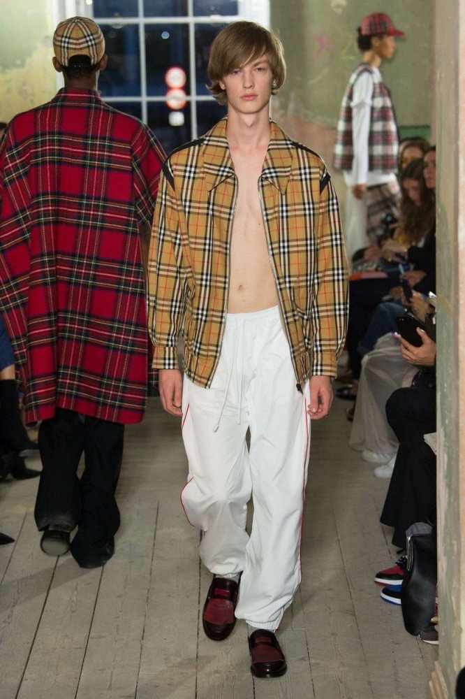 Kolekce Burberry na příští jaro