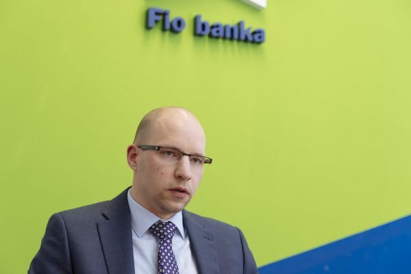Analytik Michal K�ikava z Fio Banky.