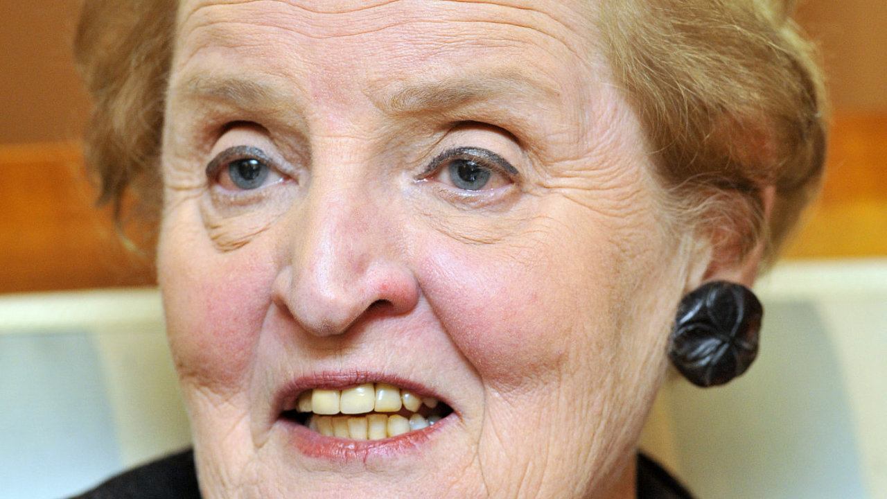 Bývalá americká ministrynì zahranièí Madeleine Albrightová, která je na návštìvì ÈR.