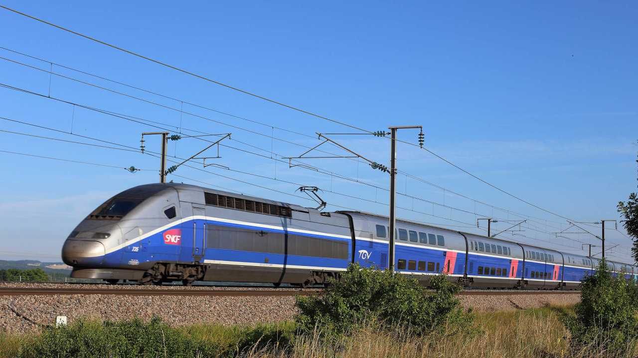 Francouzský TGV významnì zrychlil i cestu mezi Paøíží a Barcelonou.