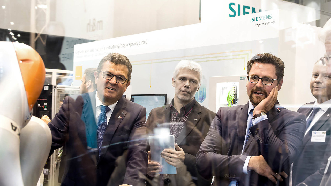 MSV 2017, bavorsk delegace nastnku Siemens.