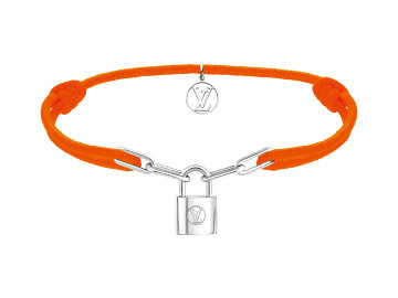 U Virgila Abloha zůstaneme i tady. V rámci partnerství s UNICEF navrhl první náramek Silver Lockit.