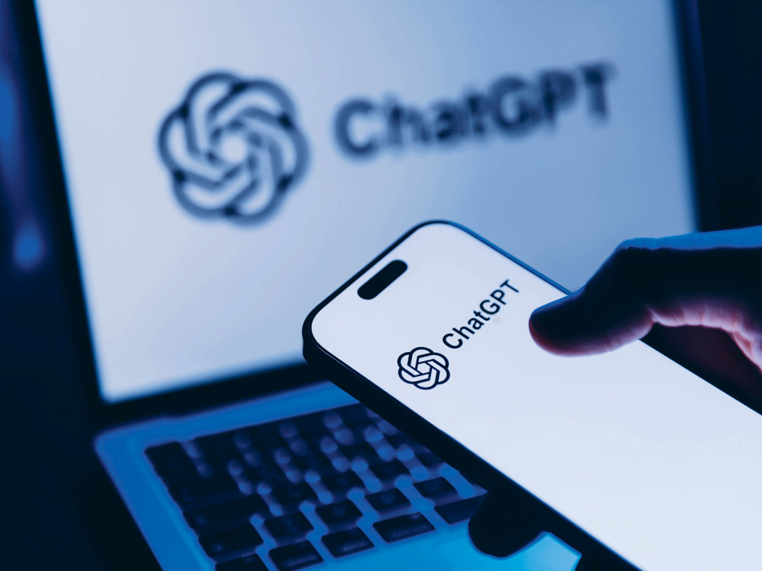 OpenAI z�skala ob�� investice.