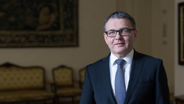 Chce jet s prezidentem. Ministr zahraničí Lubomír Zaorálek (ČSSD) by měl jet v dubnu do USA s Milošem Zemanem, i když to původně v plánu nebylo.
