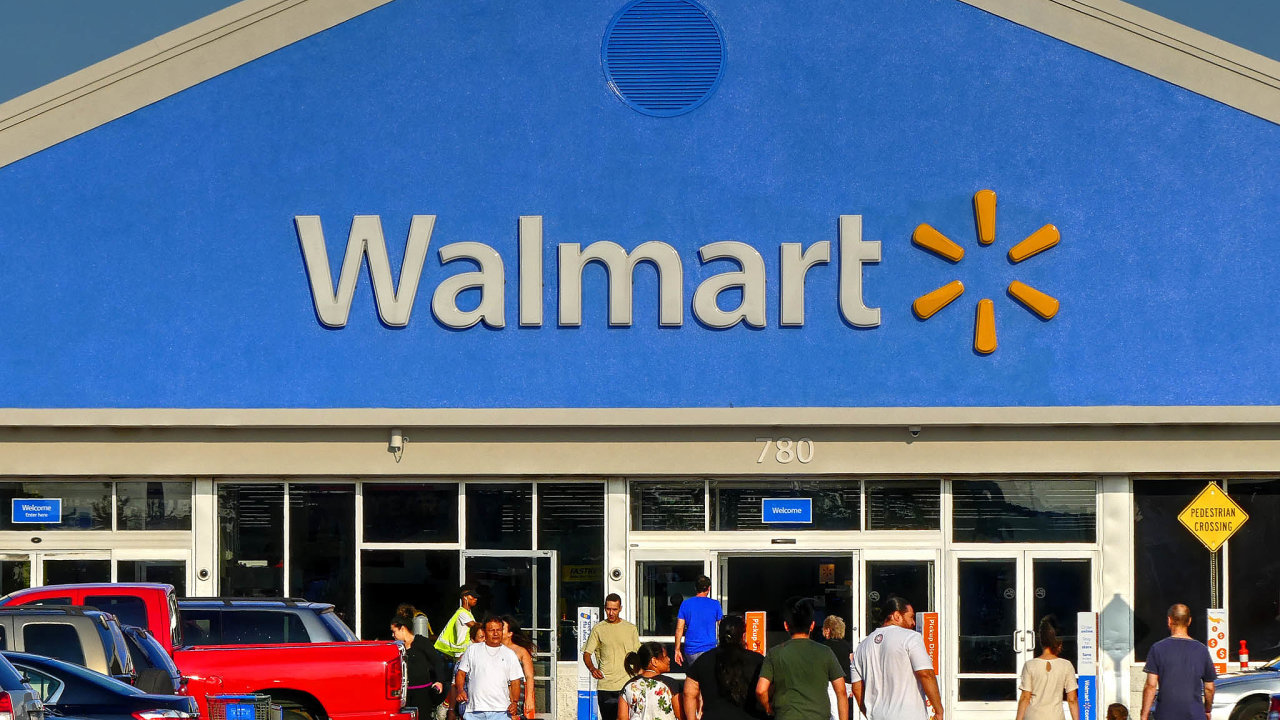 Vsledky hospodaen zadruh tvrtlet v ter zveejn americk maloobchodn etzec Walmart.