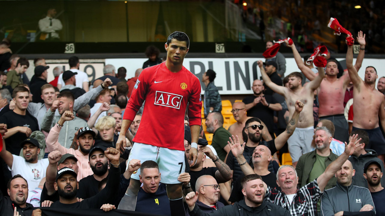 Fanouci Manchesteru United se t na nvrat Cristiana Ronalda, kter m bt pro tm velkou posilou.