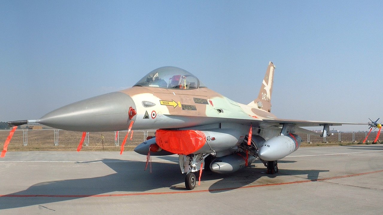 Izraelská stíhaèka F16