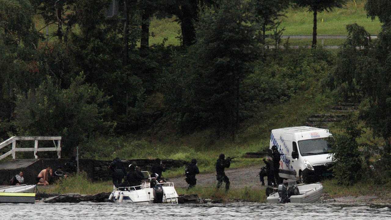 Zsah norskch policist proti vrahovi