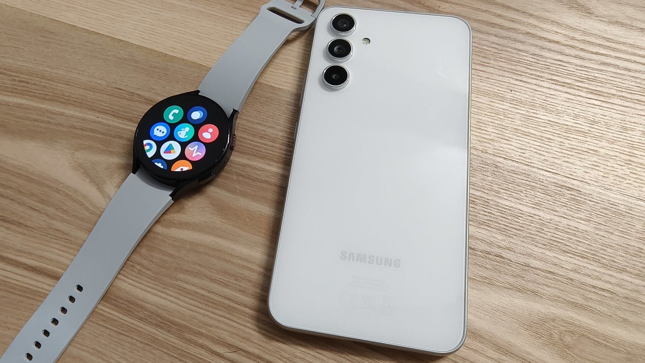 Samsung Galaxy A54 5G s hodinkami Galaxy Watch 5