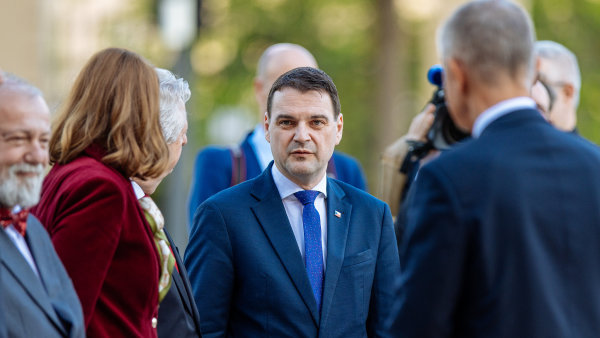 Macinka, Babiš