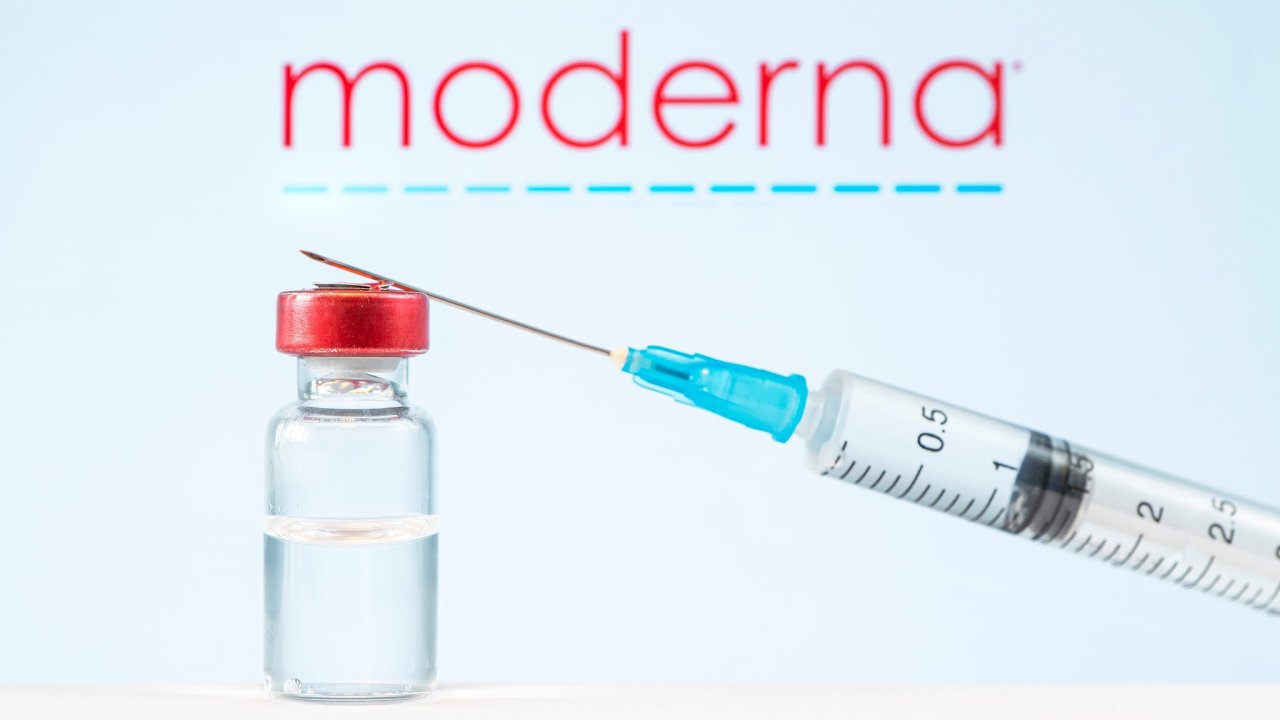 Moderna po koronavirov� epidemii str�dala, te� to ale vypad�, �e op�t na�la...